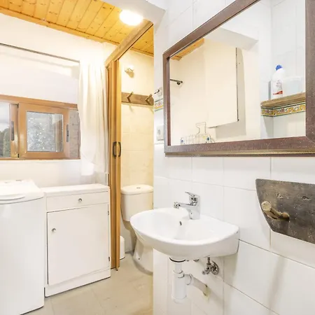 La Caseta De Sant Grau Country house Naves (Catalonia)